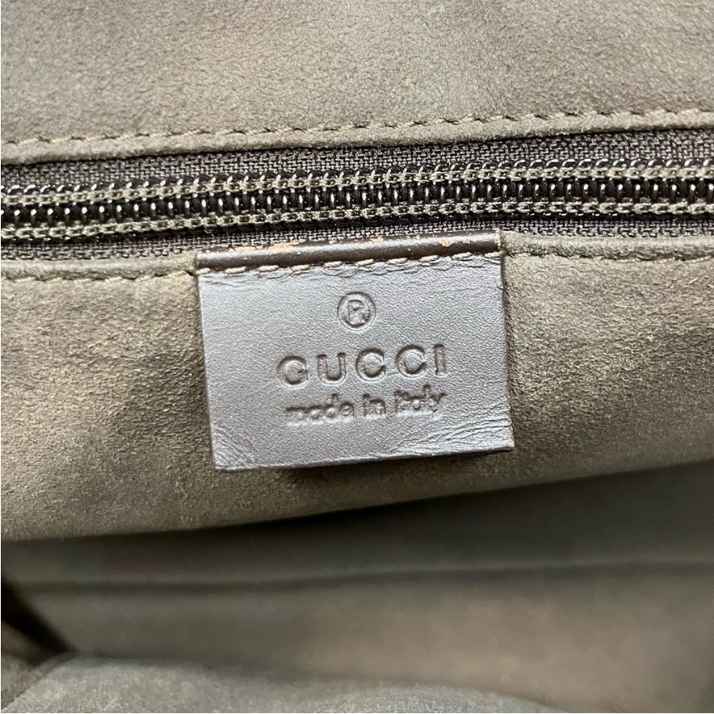 Gucci Monogram Supreme Coated Canvas Convertible Zip Tote - Picture 17 of 17